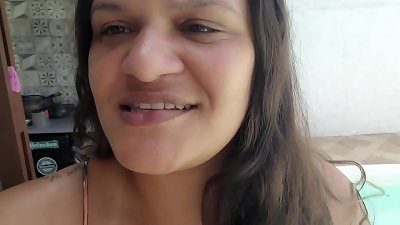 Paty Bumbum's dirty little feet!!! Come munch me