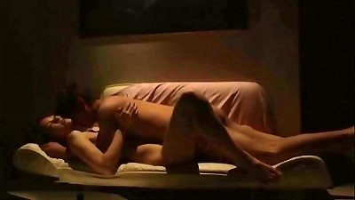 Green stool enjoy Conceptually 2013 - http&colon;&sol;&sol;like&period;load&period;vn&sol;m